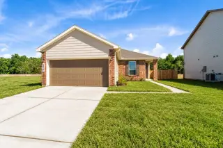 New construction Single-Family house 5619 Blackbird Ln, Hitchcock, TX 77563 - image