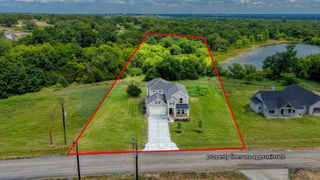New construction Single-Family house 1053 Salvation Dr, Weatherford, TX 76088 plan Longhorn - image