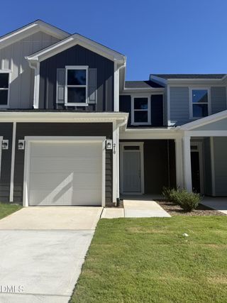 New construction Townhouse house 210 Parker Ln, Mebane, NC 27302 - image