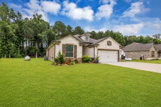 New construction Single-Family house 1295 Rd 66112, Dayton, TX 77535 plan Harrison - image