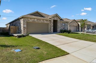 New construction Single-Family house 5801 Musquiz Rdg, Seguin, TX 78155 plan Langley - image