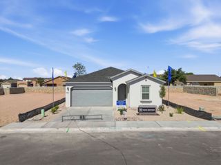 New construction Single-Family house 708 Paseo Del Agua St, El Paso, TX 79928 plan Santa Rosa - image
