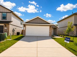 New construction Single-Family house 5253 Fannin Crane, San Antonio, TX 78245 plan The Estero - image