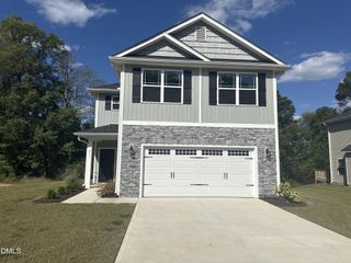 New construction Single-Family house 211 Hopewell Branch Ct, Smithfield, NC 27577 plan 1643 - image