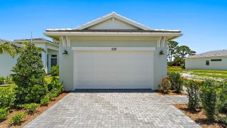 New construction Single-Family house 228 Se Via, Port St. Lucie, FL 34952 plan Beverly - image