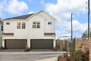 New construction Single-Family house 3925 Willowbend Point Dr, Houston, TX 77025 plan 1708 - image