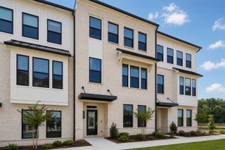 New construction Townhouse house 627 Oak Bluff Dr, Cumming, GA 30040 plan Dawson - image