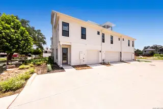 New construction Single-Family house 543 Mcmonigal Pl, Unit 3, San Antonio, TX 78210 - image