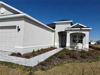 New construction Single-Family house 8592 Hempstead Way, Mount Dora, FL 32757 - image