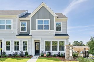 New construction Townhouse house 4624 Lakeview Rd, Charlotte, NC 28216 plan Cannalily - image