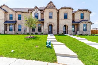 New construction Townhouse house 1531 Homeplace Cir, Mansfield, TX 76063 plan Baird - image