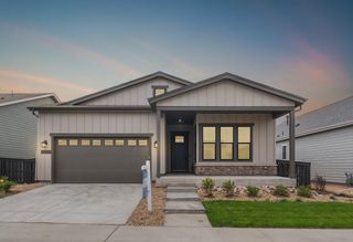 New construction Single-Family house 11112 Amber Light Cir, Littleton, CO 80125 plan 4081 Crimson Sky Elevation C-Highline Ranch - image