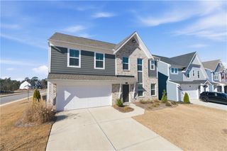 New construction Single-Family house 556 Crystal Lake Pkwy, Hoschton, GA 30548 plan Jensen - image