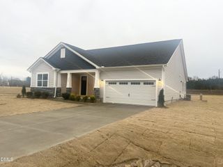 New construction Single-Family house 139 Scarlet Sage Dr, Fuquay Varina, NC 27526 plan Clearwater - image