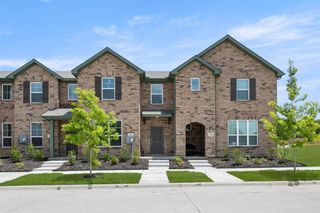 New construction Townhouse house 247 Wagon Spoke Wy, Fort Worth, TX 76120 plan Travis 5A4 - image