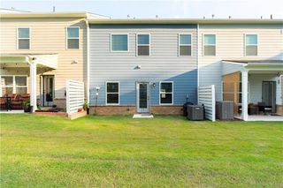 New construction Townhouse house 1135 Chastain Dr, Sugar Hill, GA 30518 - image