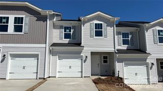 New construction Townhouse house 9012 Foggy Brook Lp, Charlotte, NC 28216 - image