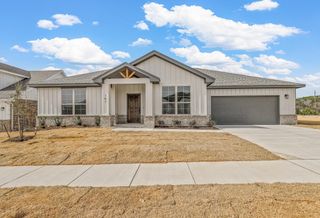 New construction Single-Family house 101 Mesa Dr, Glen Rose, TX 76043 plan Garrison I - image