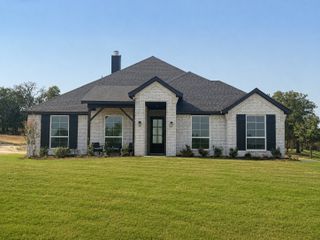 New construction Single-Family house 145 Loveta Ln, Boyd, TX 76023 plan McKinley V - image