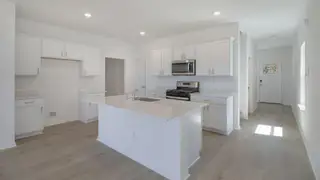 New construction Single-Family house 1214 Sandy Shore Ln, Iowa Colony, TX 77583 plan Hanna - image