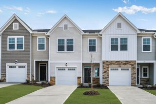 New construction Multi-Family house 27 Broward Ln, Lillington, NC 27546 plan Cameron - image