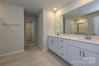 New construction house 2112 Sunflower Cir, Newton, NC 28658 plan Dakota - image