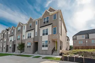 New construction Townhouse house 945 Heights Wy, Plano, TX 75075 plan Birmingham II - image