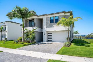 New construction Single-Family house 9370 Sunflower Meadow Rd, Boca Raton, FL 33434 - image