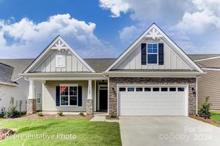 New construction Single-Family house 130 N Prestwick Way, Mooresville, NC 28115 Stanley- photo