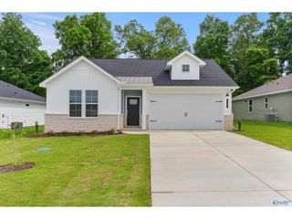 New construction Single-Family house 34 Aurora Cir, Fayetteville, TN 37334 plan The Phoenix - image