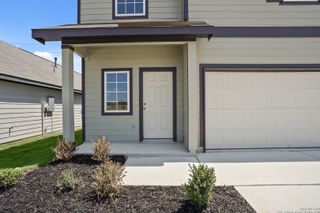 New construction Single-Family house 8806 Black Oak Dr, Elmendorf, TX 78112 plan Lakeland - image