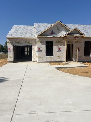 New construction house 382 Acorn St, Sumter, SC 29154 plan Marquis II - image