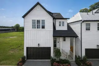 New construction Single-Family house 11069 Chatterton Dr, Houston, TX 77043 - image