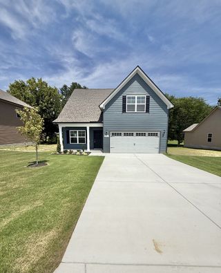 New construction Single-Family house 75 Country Cir, Manchester, TN 37355 - image
