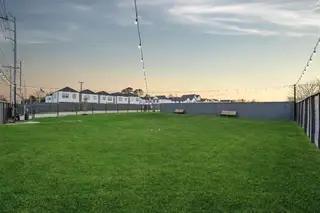 New construction Single-Family house 1212 Highland Row Ln, Houston, TX 77091 - image