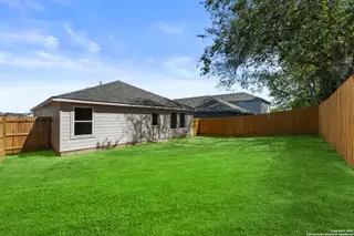 New construction Single-Family house 7614 Bohemian Grv, San Antonio, TX 78227 plan Ramsey - image