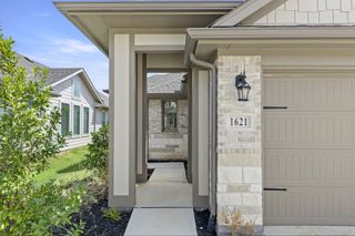 New construction Single-Family house 1621 Meadow Crest Dr, Aubrey, TX 76227 plan 1621 Meadow Crest - image