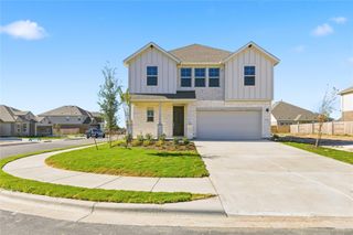 New construction house 13700 Tucker Hedge Pass, Elgin, TX 78621 plan Maui - image