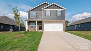 New construction Single-Family house 92 Queen Valley Wy, Waynesville, NC 28786 plan Belhaven - image
