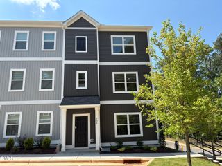 New construction Townhouse house 720 Orchard Vista Cir, Raleigh, NC 27606 - image