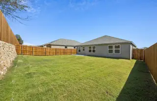 New construction Single-Family house 2712 Pecan Park Dr, Denton, TX 76208 plan Serenada - image