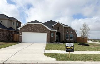 New construction Single-Family house 2502 Shallow Lake Dr, Iowa Colony, TX 77583 - image