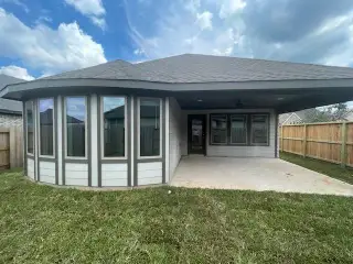 New construction Single-Family house 1064 Shoal Creek Trl, Conroe, TX 77304 plan Muenster - image