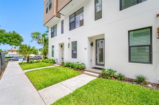 New construction Townhouse house 321 15th Street North, Saint Petersburg, FL 33705 - photo