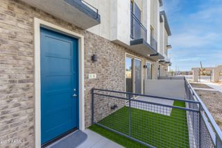 New construction Townhouse house 651 N Ironwood Dr, Unit 61, Apache Junction, AZ 85119 - image