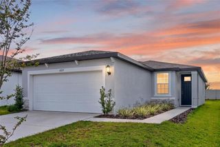 New construction Single-Family house 3729 Radiant Mountain Dr, Plant City, FL 33565 plan Denali - image