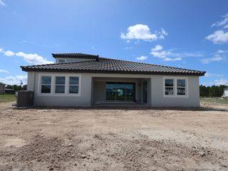 New construction  house 34668 Legacy Acres Dr, Zephyrhills, FL 33541 plan Corina  III Bonus - image