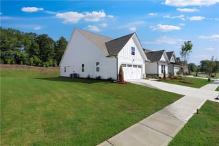 New construction Single-Family house 8 Unicoi Trl, Sharpsburg, GA 30277 plan Sullivan - image