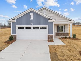 New construction Single-Family house 27 Rolling Banks Dr, Louisburg, NC 27549 Falcon- photo