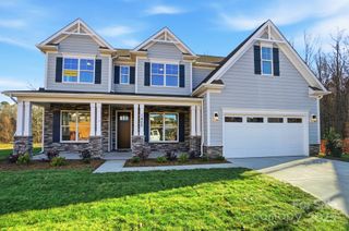 New construction Single-Family house 1425 Knob Creek Dr, Gastonia, NC 28054 plan Charleston - image